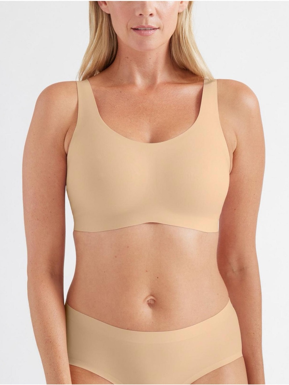 Kinx Beige Scoop Neck Wireless Bralette